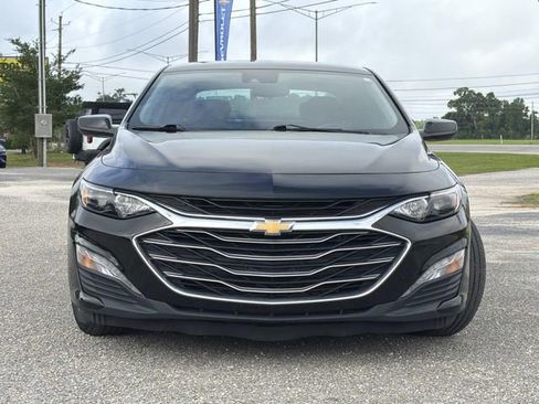 Used 2025 Chevrolet Malibu LT FWD image 4