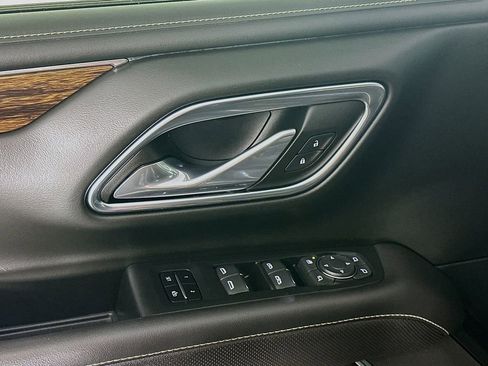 Used 2024 Chevrolet Tahoe Premier image 24