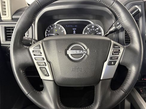 Used 2024 Nissan Titan SV w/ SV Convenience Package image 57
