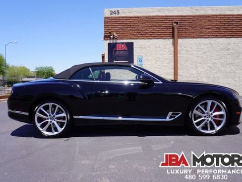 Used 2022 Bentley Continental GT image 96