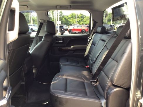 Used 2018 GMC Sierra 1500 SLT w/ SLT Premium Package AWD/4WD image 32