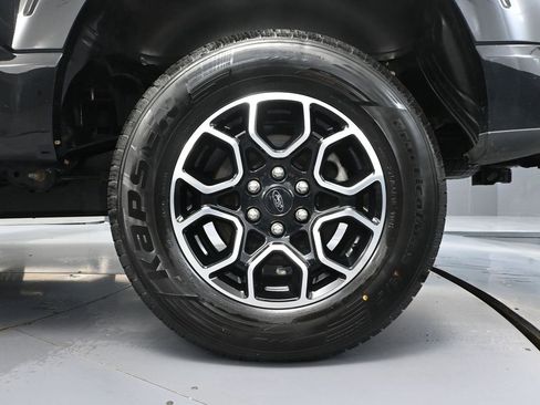 Used 2022 Ford F150 XLT w/ Equipment Group 301A Mid AWD/4WD image 16