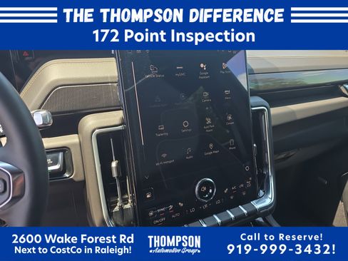 Used 2025 GMC Yukon XL Elevation AWD/4WD image 21