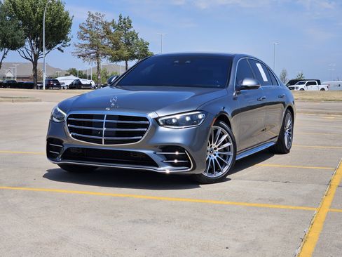 Used 2026 Mercedes-Benz S 580 4MATIC Sedan image 1