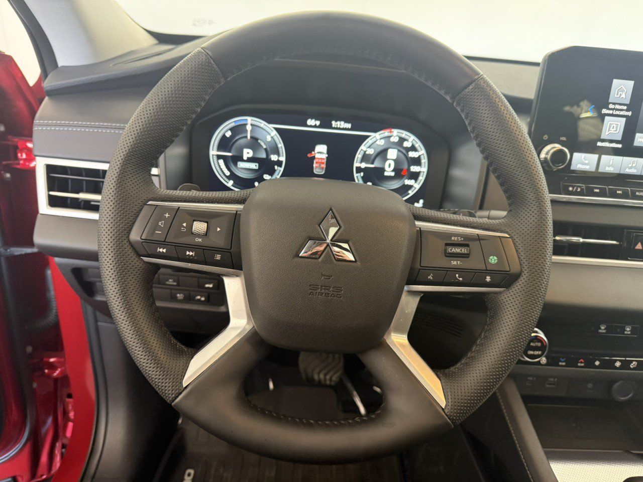 Used 2025 Mitsubishi Outlander SEL AWD/4WD image 22