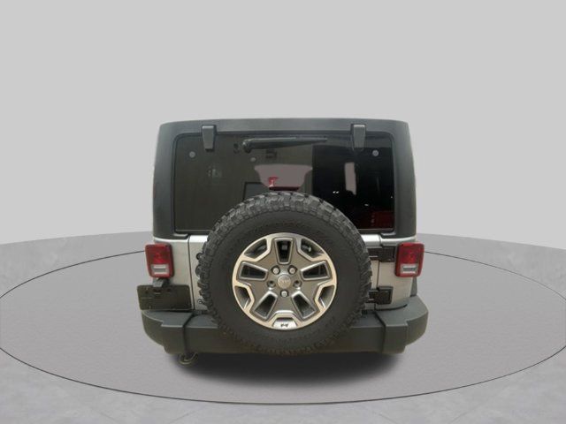 Used 2014 Jeep Wrangler Unlimited Rubicon w/ Connectivity Group AWD/4WD image 5