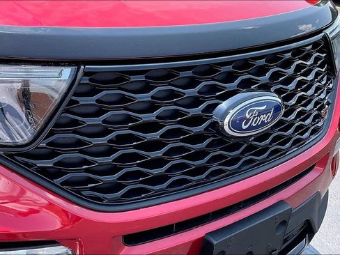 Used 2020 Ford Explorer ST w/ ST Street Pack AWD/4WD image 31