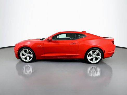 Used 2021 Chevrolet Camaro LT RWD image 5