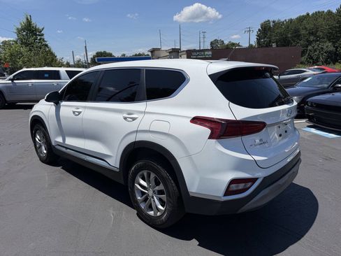 Used 2019 Hyundai Santa Fe SE FWD image 6