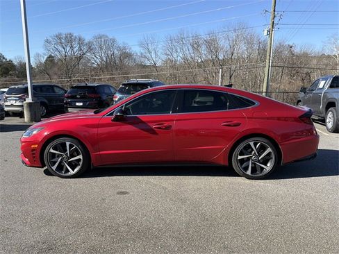 Used 2021 Hyundai Sonata SEL Plus w/ Tech Package image 4