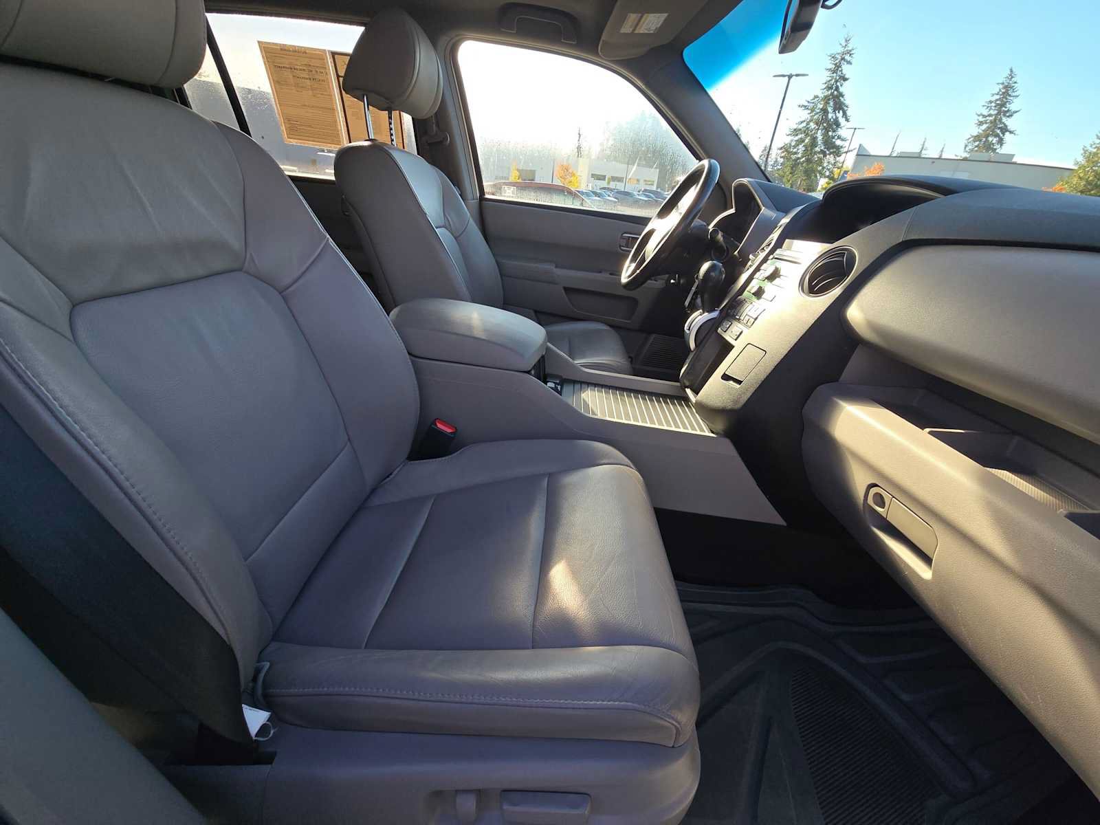 Used 2009 Honda Pilot EX-L image 11