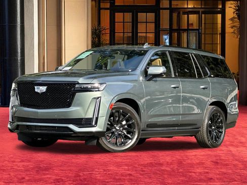 Used 2024 Cadillac Escalade Sport w/ LPO, ONYX Package image 2