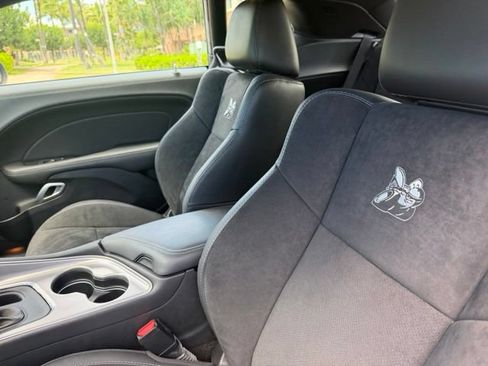 Used 2023 Dodge Challenger R/T Scat Pack RWD image 8