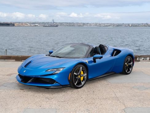 Used 2024 Ferrari SF90 Spider AWD/4WD image 28