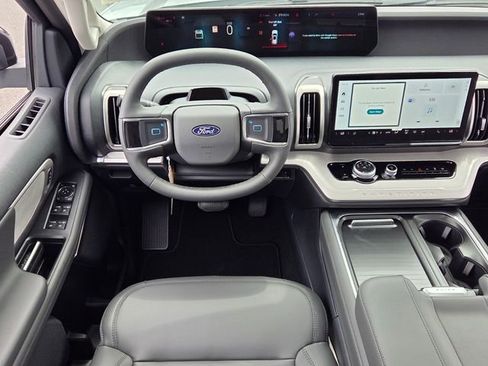 New 2026 Ford Expedition Max Active RWD image 14