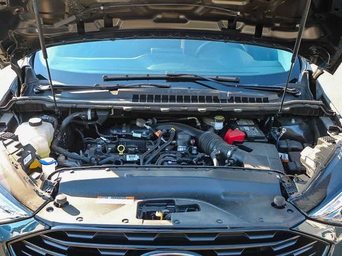 Used 2023 Ford Edge SE w/ Black Appearance Package image 25