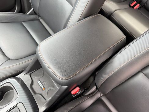 Used 2021 GMC Canyon AT4 image 28