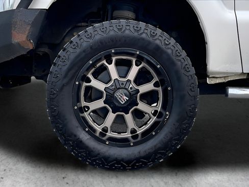 Used 2016 Ford F250 Lariat w/ Lariat Ultimate Package AWD/4WD image 35