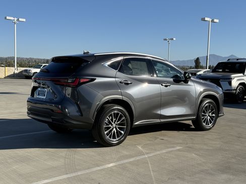 New 2026 Lexus NX 350h AWD w/ Premium Package image 12