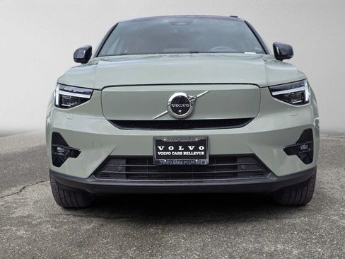 Used 2023 Volvo C40 P8 Recharge Ultimate w/ Protection Package Premier AWD/4WD image 9