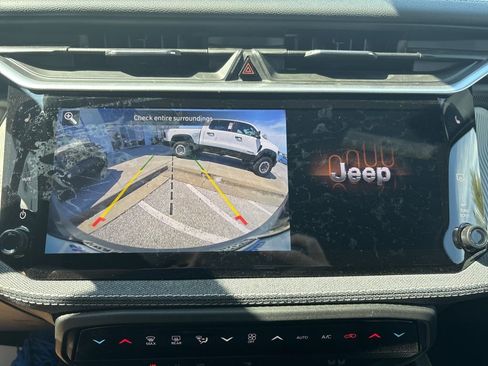 New 2026 Jeep Cherokee Laredo AWD/4WD image 64