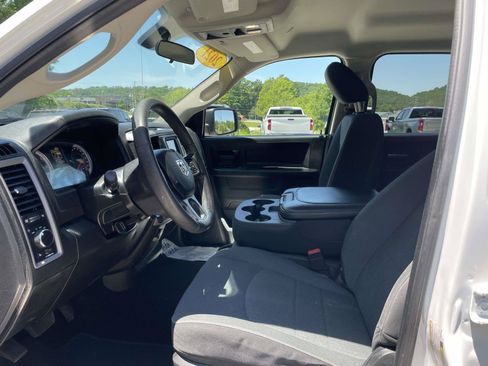 Used 2021 RAM 1500 Tradesman w/ Chrome Plus Package AWD/4WD image 4