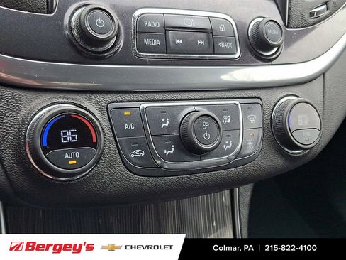 Certified 2018 Chevrolet Impala LT image 17