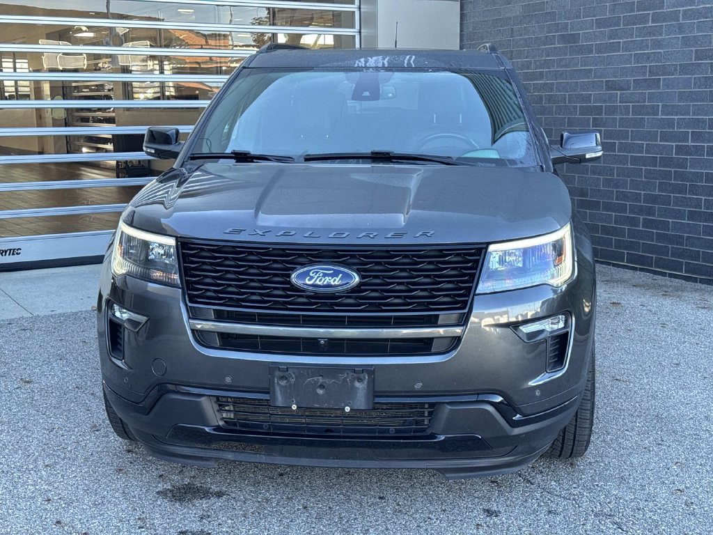 Used 2019 Ford Explorer Sport w/ Equipment Group 401A AWD/4WD image 2