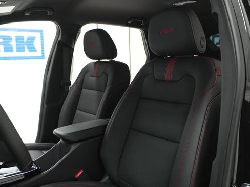 New 2026 Chevrolet Trax RS w/ Driver Confidence Package FWD image 15