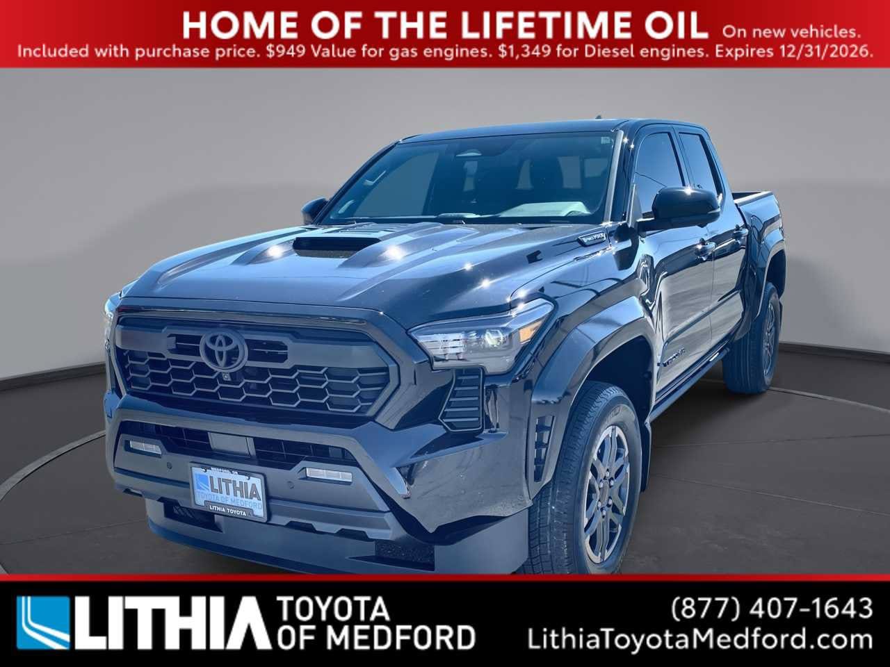 Certified 2025 Toyota Tacoma TRD Sport w/ TRD Sport Premium Package AWD/4WD image 1