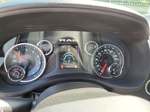 Used 2023 RAM 1500 Big Horn AWD/4WD image 9