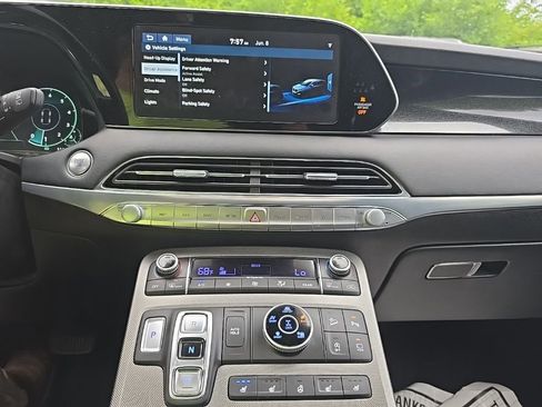Used 2020 Hyundai Palisade Limited AWD/4WD image 23