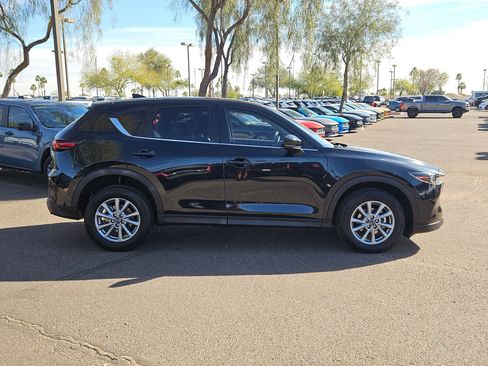 Used 2023 MAZDA CX-5 AWD 2.5 S w/ Select Package image 4