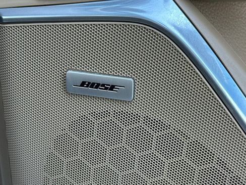 Used 2020 Cadillac Escalade ESV Platinum image 41