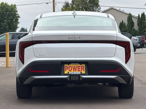 New 2026 Kia K4 FWD image 5