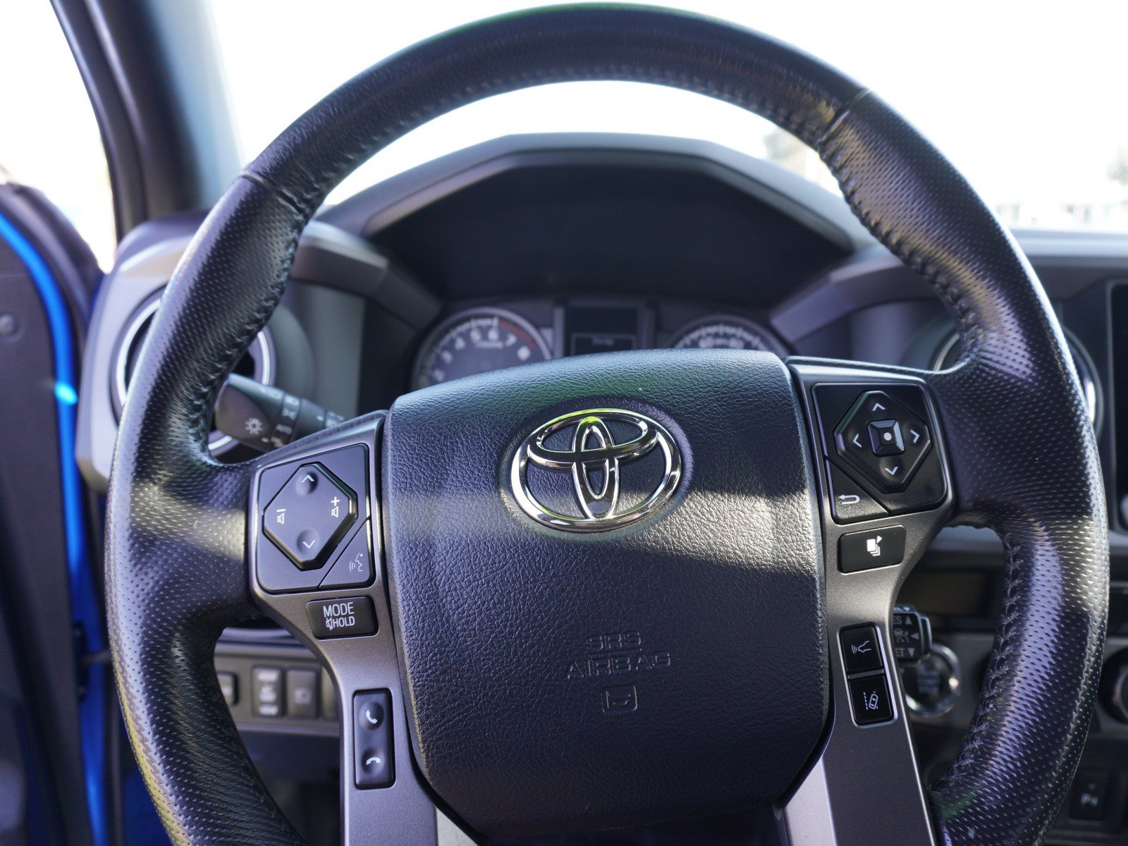 Used 2019 Toyota Tacoma TRD Pro AWD/4WD image 24