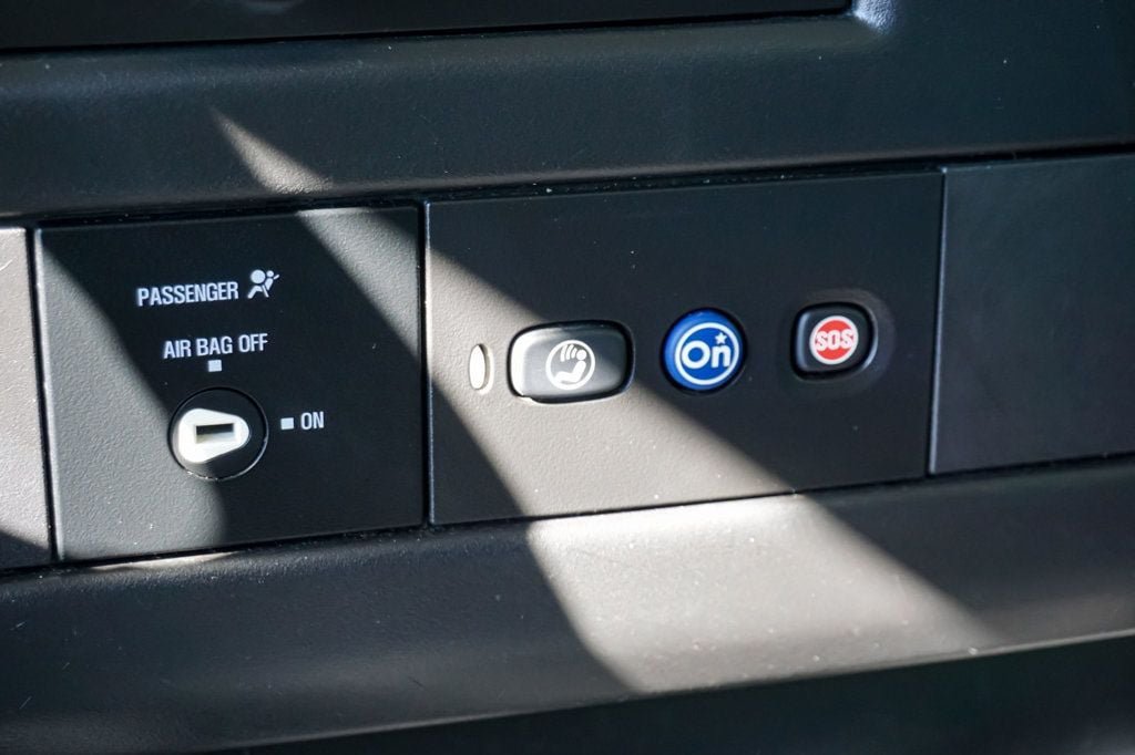 Used 2017 Chevrolet Express 3500 LT w/ LT Preferred Equipment Group RWD image 52