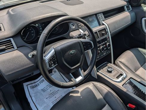 Used 2018 Land Rover Discovery Sport HSE AWD/4WD image 18