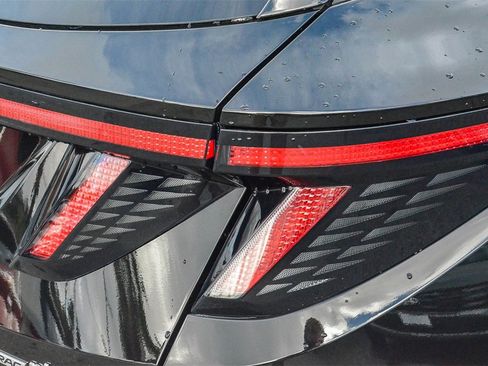 Certified 2024 Hyundai Tucson Limited image 7