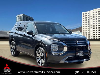 New 2025 Mitsubishi Outlander SE