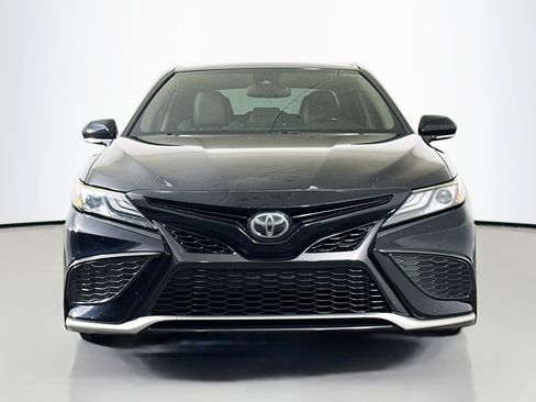 Used 2021 Toyota Camry XSE FWD image 2