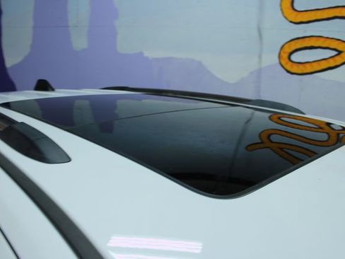 Used 2020 Jeep Grand Cherokee Limited w/ Luxury Group II image 5