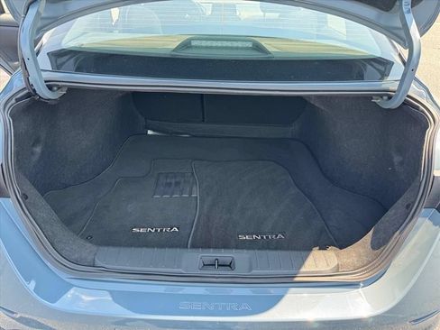 Used 2025 Nissan Sentra SV w/ All-Weather Package FWD image 10