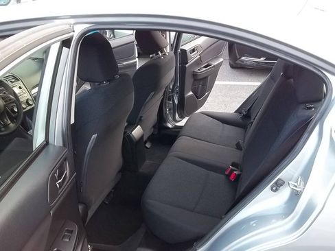 Used 2014 Subaru Impreza 2.0i Premium w/ All-Weather Package w/CVT AWD/4WD image 9