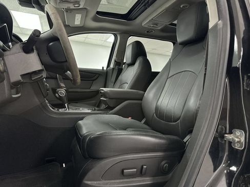 Used 2016 Chevrolet Traverse LTZ AWD/4WD image 10