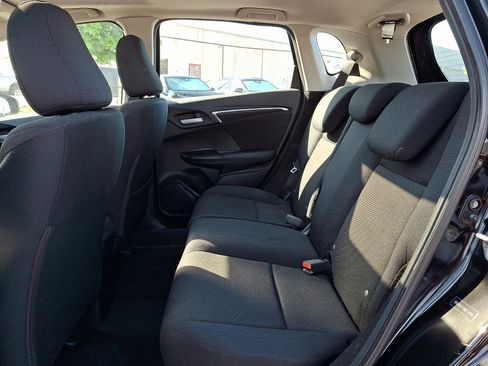 Used 2017 Honda Fit EX image 10