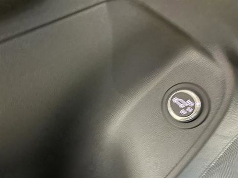 New 2025 Buick Envista Sport Touring w/ Convenience I Package image 11