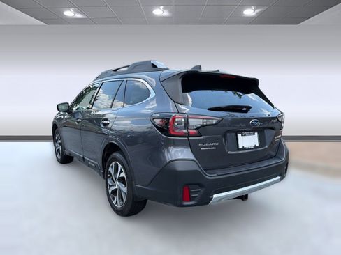 Used 2021 Subaru Outback Touring XT AWD/4WD image 3