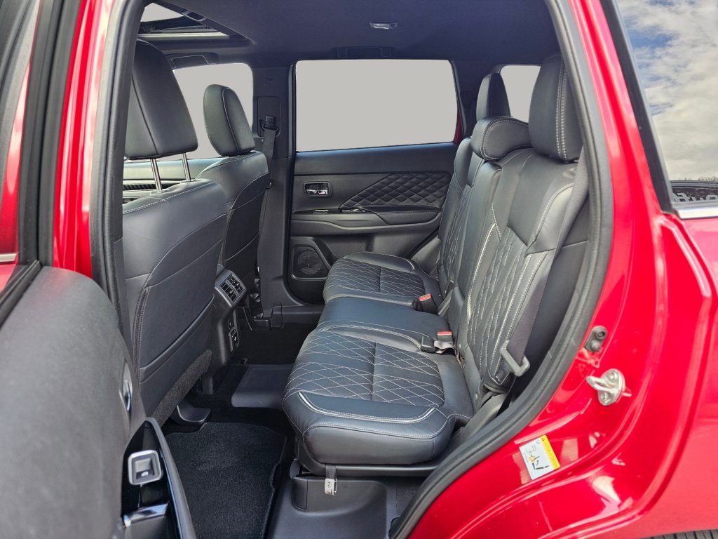 Used 2021 Mitsubishi Outlander GT AWD/4WD image 20
