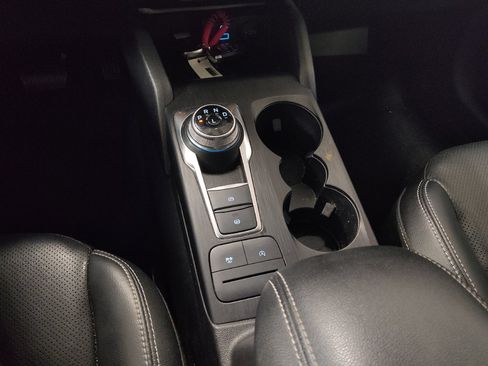 Used 2022 Ford Escape SEL w/ Technology Package FWD image 26